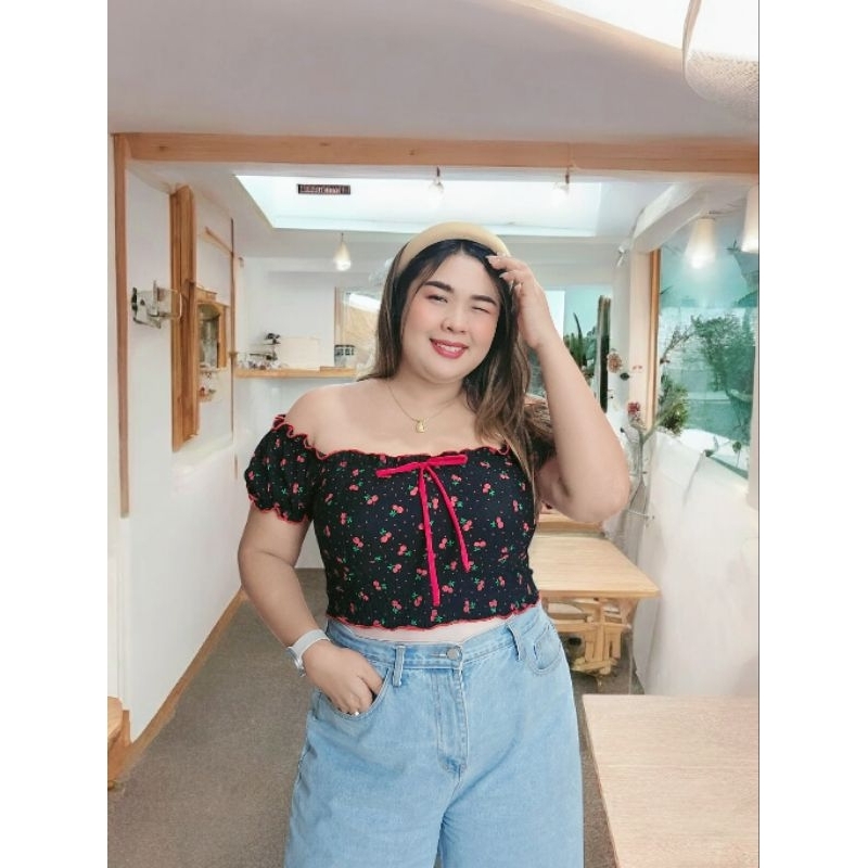 เสื้อครอปเชอรี่สาวพลัสไซส์น่ารักมากค่าาผ้าท็อปฟี่