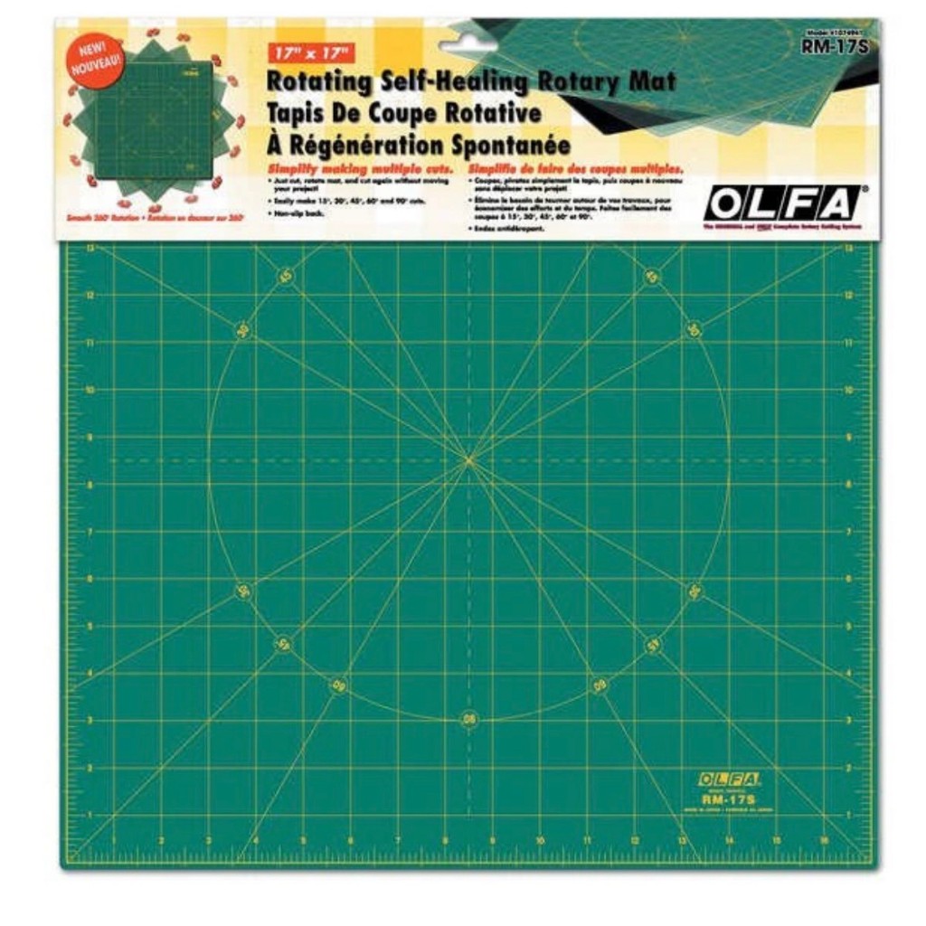 OLFA แผ่นรองตัด ขนาด17 x 17 นิ้ว (RM-17S)