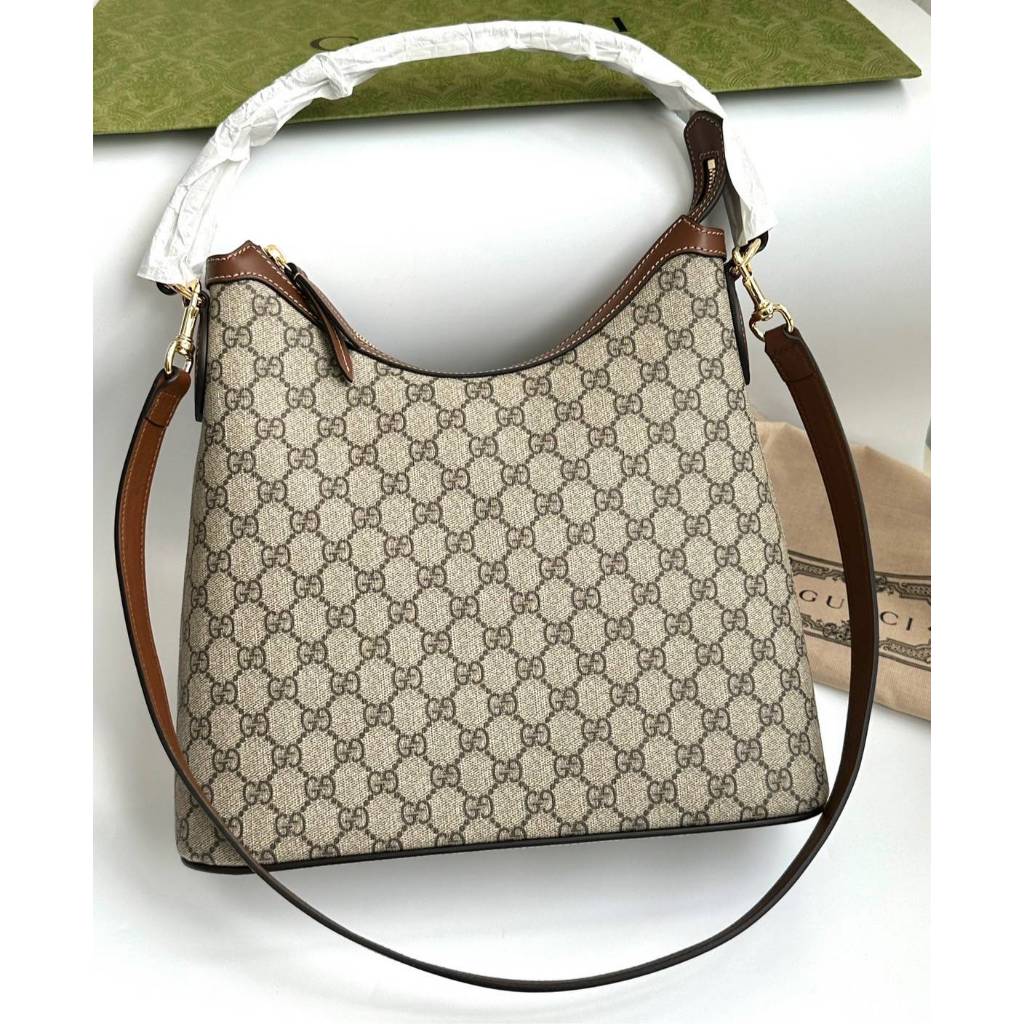 Gucci shoulder  bags