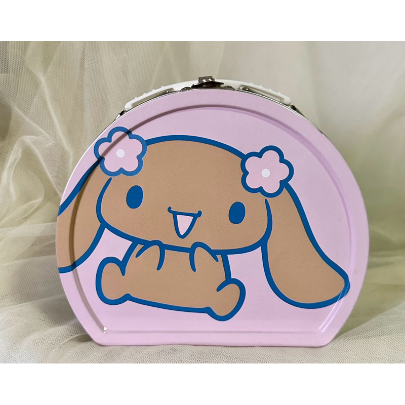 มือสอง(มีคราบวัสดุ) Cinnamonroll & Mocha Sanrio กล่องเหล็ก งานเก่าสะสมหายากค่ะ ขนาด 8 นิ้ว