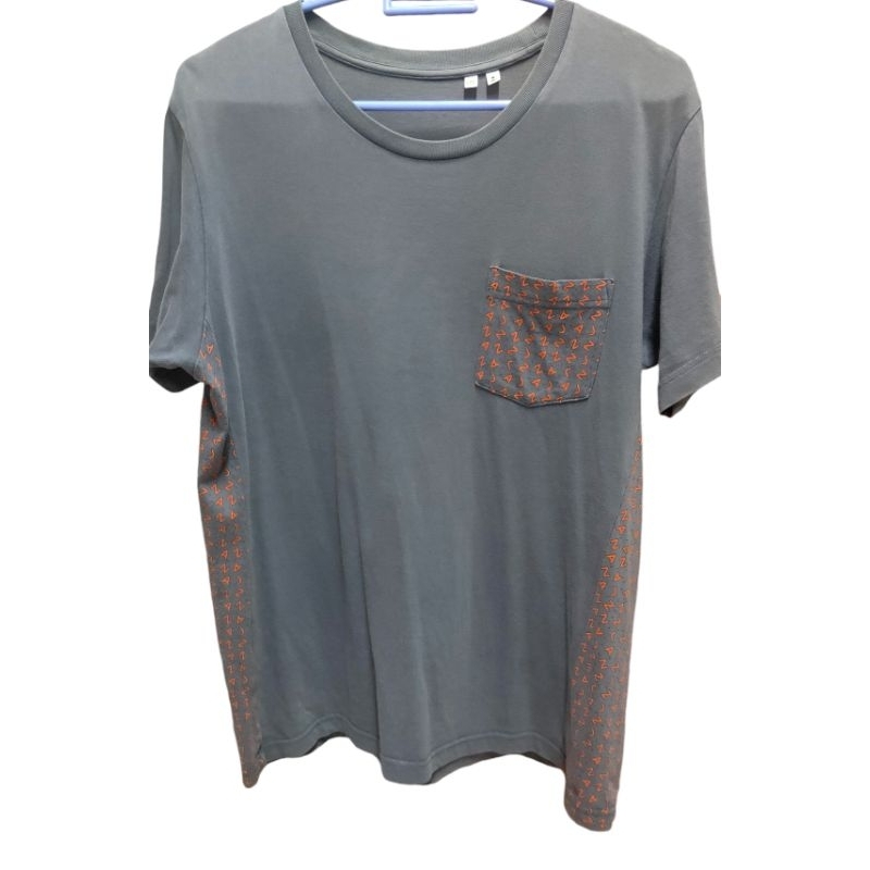 เสื้อมือสอง UT UNIQLO ไซ้ M