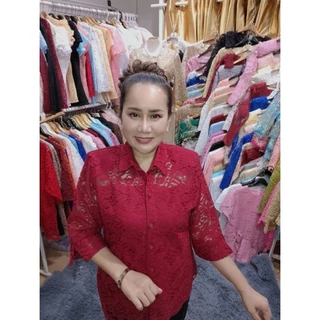 เสื้อลูกไม้คอปกกระดุมผ่าหน้าเกรดAตัดเย็บประณีตมีสี10สีมีไซร์50-52นิ้ว