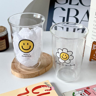 [พร้อมส่ง] 🌼 Korean ins smile glass water cup แก้วน้ำ แก้วอมยิ้ม