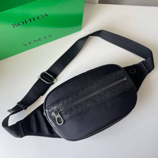 กระเป๋าคาดอก#bottega MAN BAG Size : 26*11*14CM  พร้อมส่ง