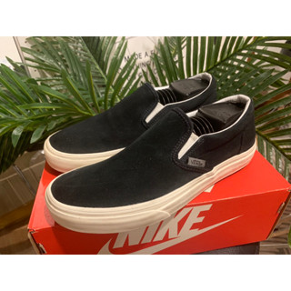 ◾️VANS CLASSIC  SLIP-ON BLACK มือสองของแท้ 100%  🔹Size 7.5 US / 40 EUR / 25.5 CM