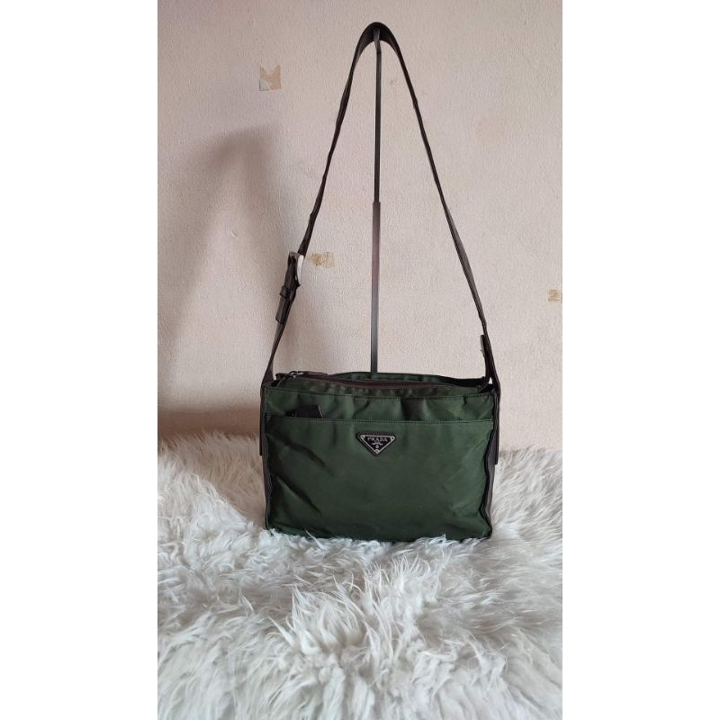 ❌sold❌Prada Bandoliera Mimetico Green Tessuto Nylon Saffian Leather Trim Crossbody Bag แท้💯