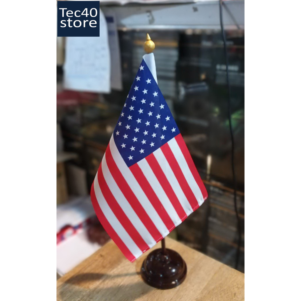 ธง USA อเมริกา ธงตั้งโต๊ะ ขนาด 14×20cm เสาขนาด เส้นผ่านศูนย์กลาง 7.5cm สูง 35cm Tec40store ไรท์สาระกับครูแว่น