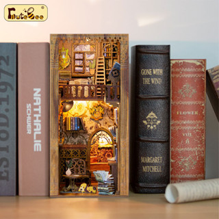 CUTEBEE【ร้านหนังสือนิรันดร์】DIYที่กั้นหนังสือพร้อมไฟ LED และฝาครอบกันฝุ่น Book Nook ของเล่นประกอบ DIY ที่สร้างสรรค์