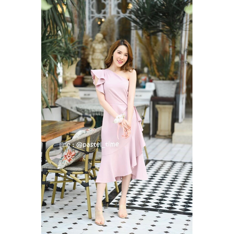 ส่งต่อ Ashley One - Shoulder Dress - สีชมพู [Pastel Time]
