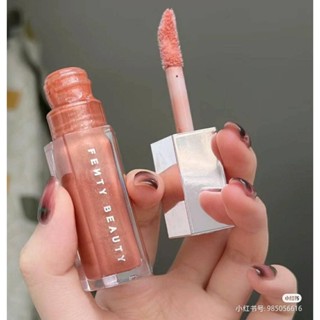 🍑🍑 Fenty Beauty Gloss Bomb Universal Lip Luminizer 2 ml