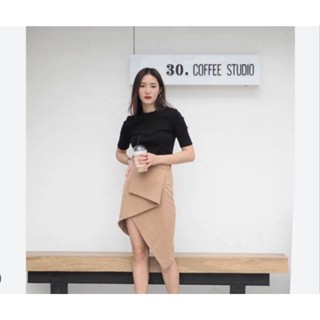 Twotwice Asymmetric Skirt แท้