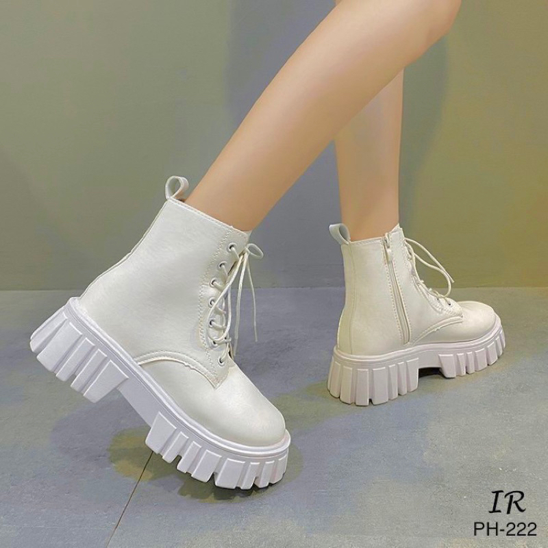 รองเท้าบูทหนัง หุ้มข้อ น่ารักมาก แต่งซิปข้าง ด้านในซับผ้า สูง 2นิ้ว PH-222