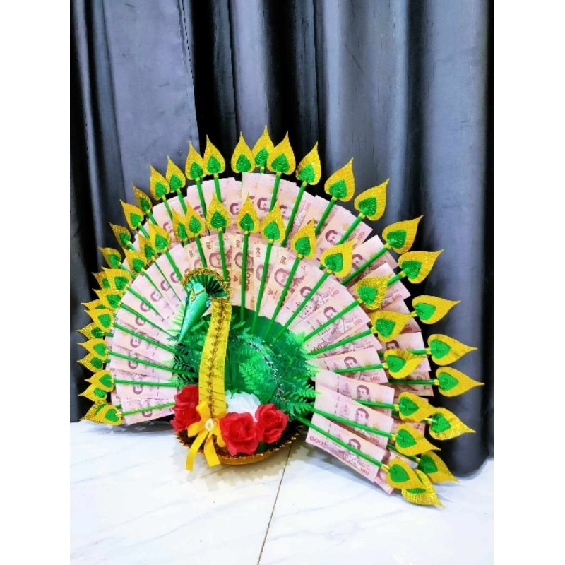 พุ่มกฐินพุ่มผ้าป่าแบบริบบิ้นพร้อมถาดสีทองพร้อมไม้เสียบธนบัตร 50 อันสวยใหญ่อลังการ