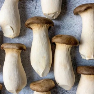 🍄เห็ดออรินจิ🍄 1กิโลกรัม สดใหม่ พร้อมส่ง