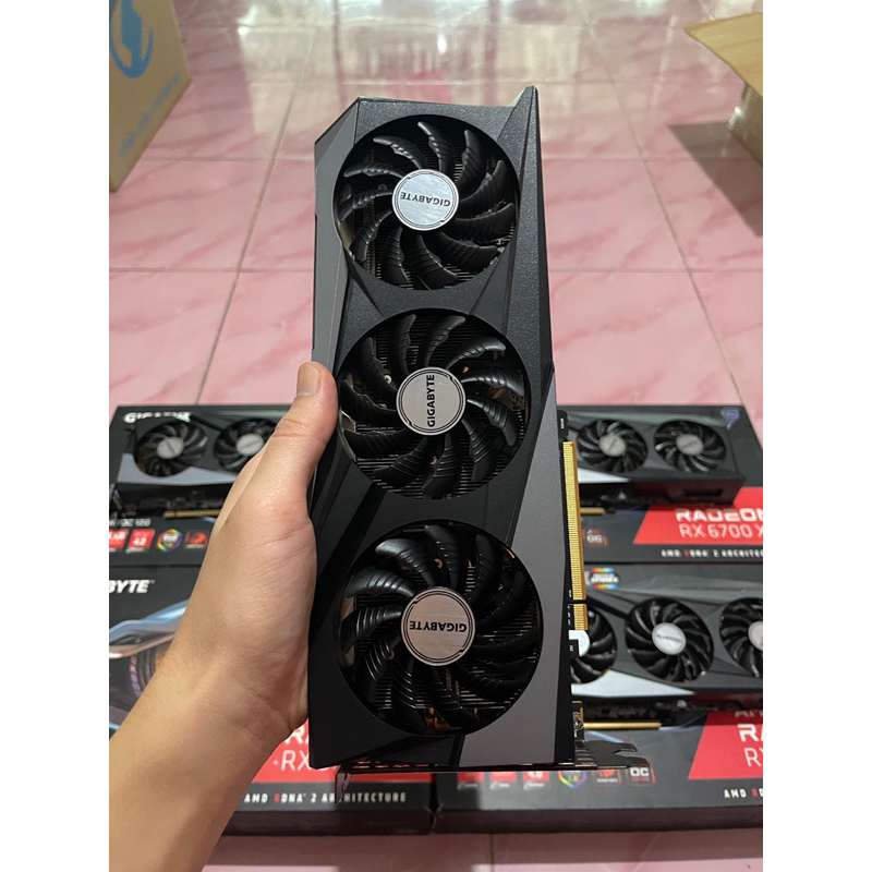 gigabyte gaming rx6700xt