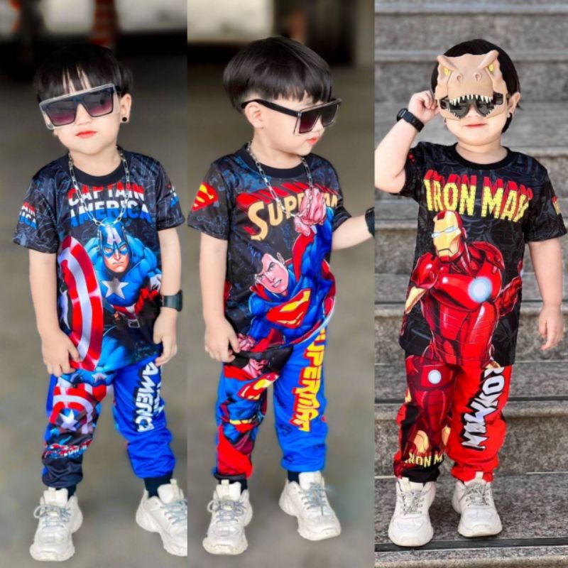 เสื้อผ้าเด็กลายฮีโร่