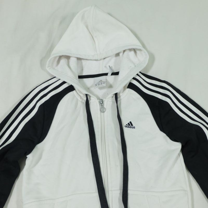Adidas hood jacket size  S ของแท้​