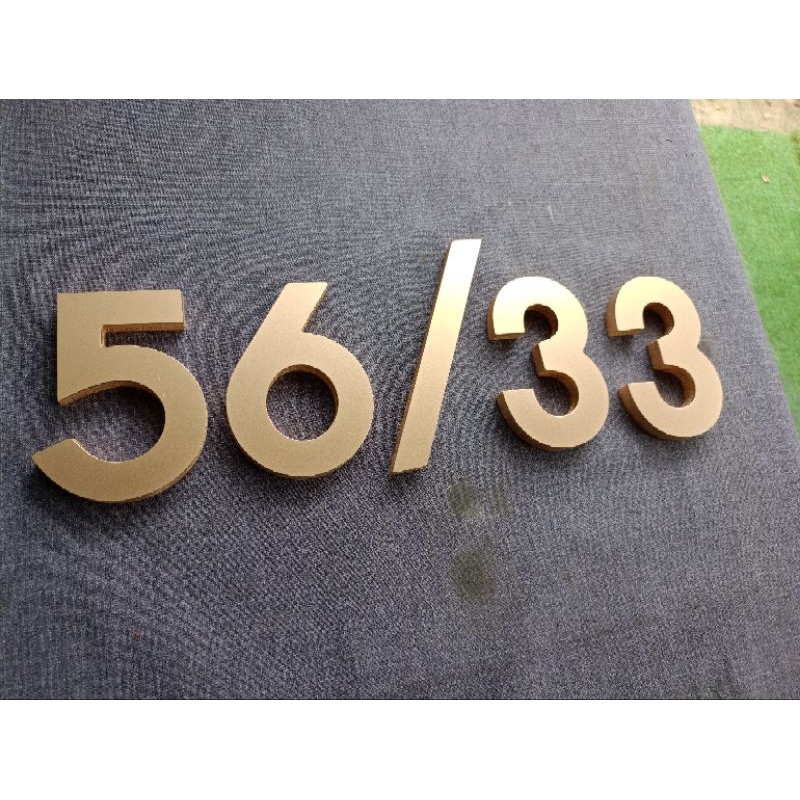 เลขที่บ้าน 🔥🔥💯อลูมิเนียมคอมโพสิตไม่ซีด สีทอง, ดำด้าน ตัวเลข บ้านเลขที่ สูง 9 และ 15cm ติดตั้งง่าย