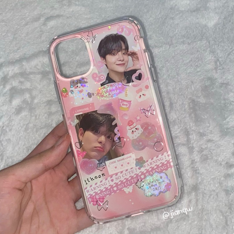 ปิดรับออเดอร์ถึงสิ้นปี เคสใส มีทุกรุ่น ติดสติกเกอร์ ใส่ภาพ ใส่การ์ด น่ารัก เกาหลี ตลาดนัดk-pop ของขวัญวันเกิดเพื่อน แฟน