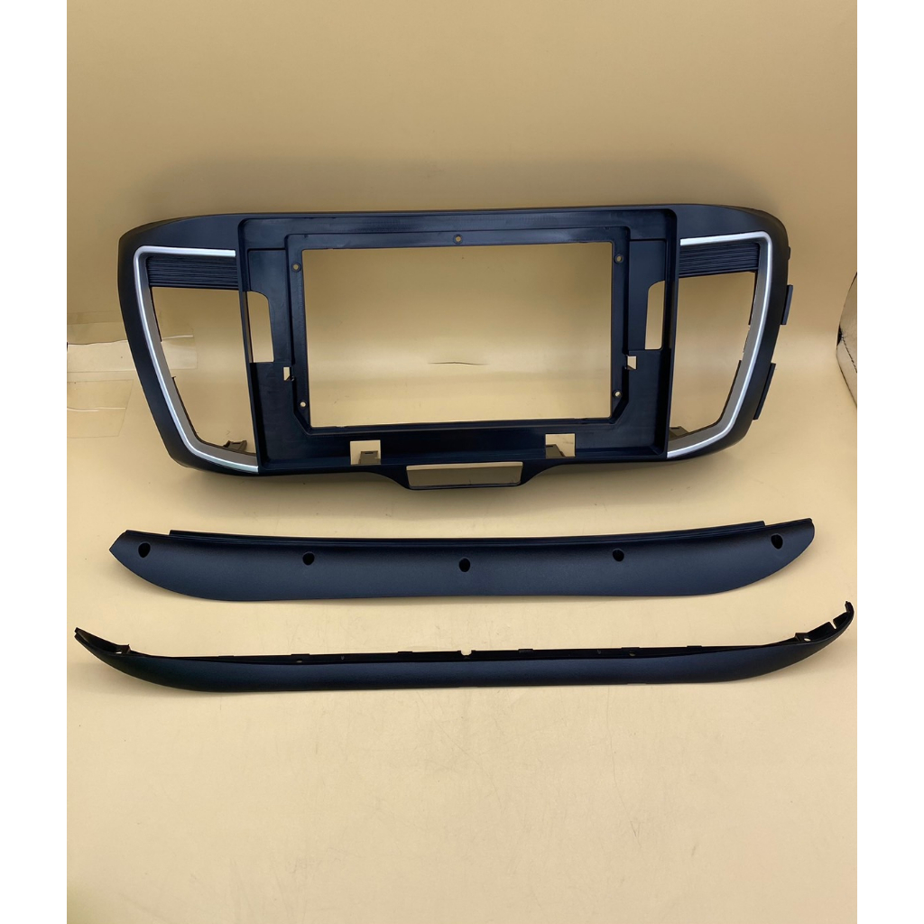 กรอบหน้าวิทยุจอแอนดรอยสำหรับใส่จอใหญ่10.1" ตรงรุ่นรถ Honda Accord G9 ประมาณปี2012-2018