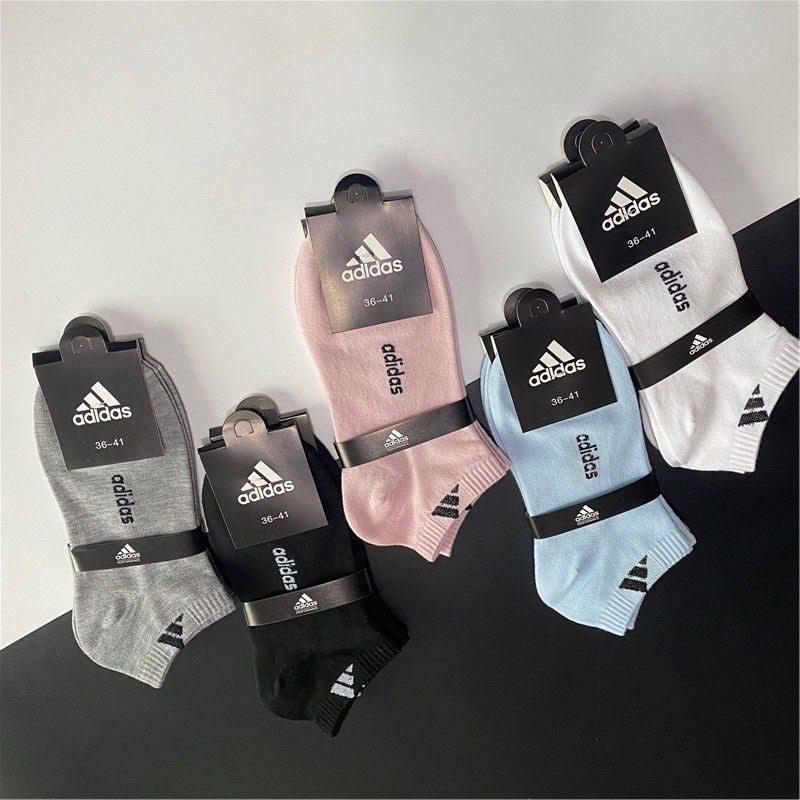 (1แพ็ค มี10 คู่) ถุงเท้าAdidas ถุงเท้าข้อสั้นผู้หญิง คละสี ลดกลิ่บอับ นุ่ม ยืดหยุ่น ระบายอากาศดี ใส่สบาย
