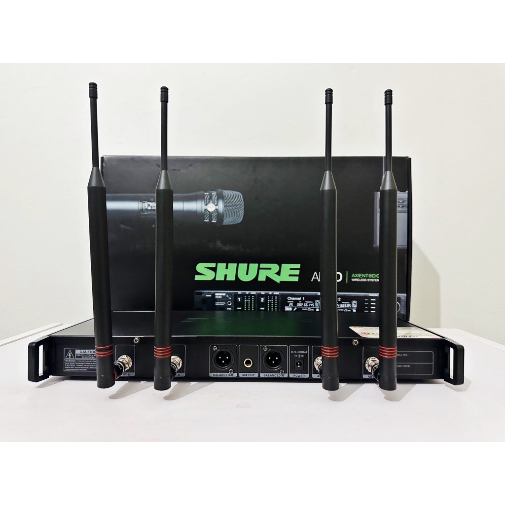 (รุ่นนิยม) AD4D+ คลื่น 694-758 MHz(2หน้าจอ) ปรับความถี่ได้ เสียงใสปลายซิปดีมาก รับสัญญาณไกล 70-100 เมตร ไมค์สำหรับพูด,ร้