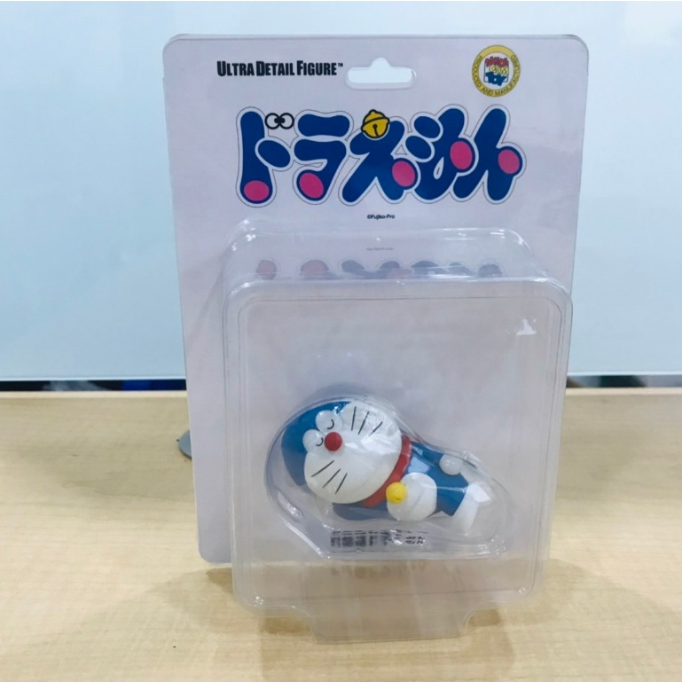 Medicom Toy Ultra Detall Figure โมเดล Doraemon นอน