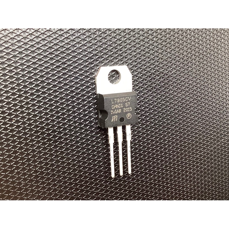 2ชิ้น L7805CV TO-220 L7805 7805 5V + Positive Voltage Regulator voltage stabilization IC