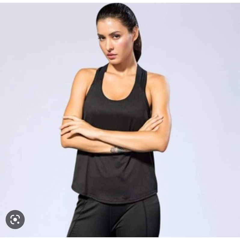 Sabina sport bra เสื้อกล้ามตัวยาว สำหรับใส่ออกกำลังกาย พร้อมบราในตัวด้านในมีฟองน้ำบาง สีดำ