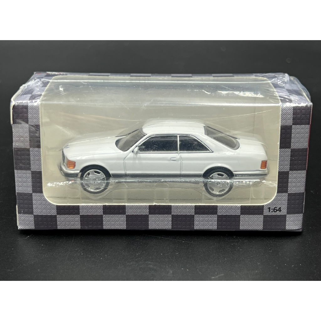 DCT 1/64  Benz 500SEC Diecast Model Car White-LHD