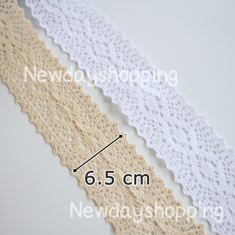 ผ้าลูกไม้ ตกแต่ง ลายถัก กว้าง 6.5 cm. ยาว 90 cm. มีสี (ขาว, ครีม)(พร้อมส่งจากไทย)