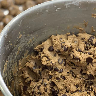 Soft-Baked Cookie - Salted Chocolate Chip คุกกี้นิ่ม