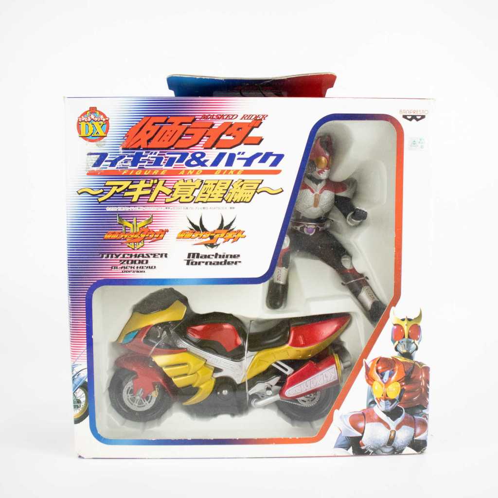 Banpresto Agito Terrible shock figures and bike Kamen Rider Agito Kamen Rider Agito Shining form and Machine Tornador
