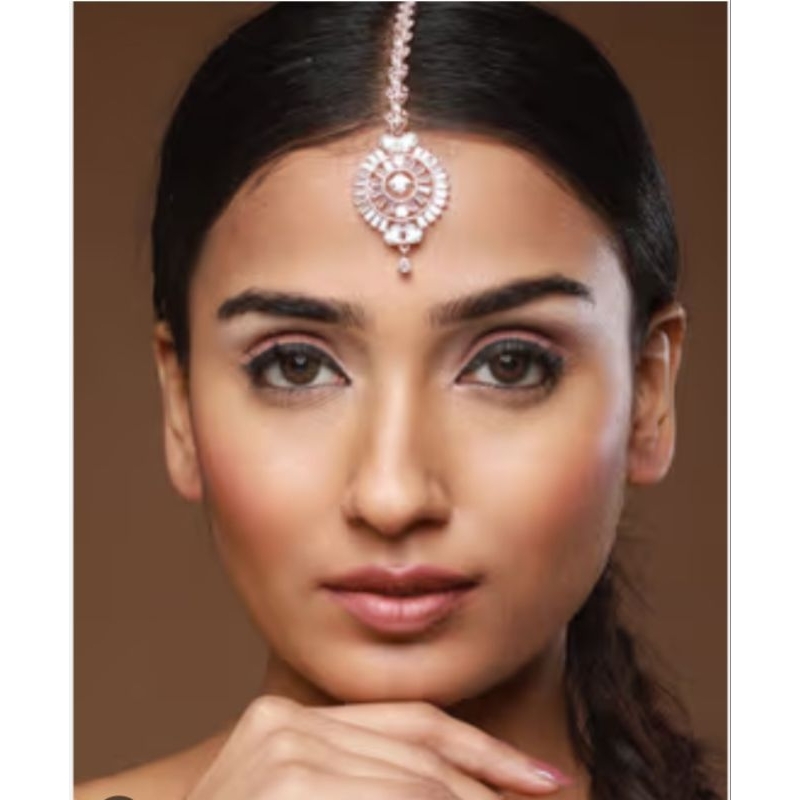 คริสตัลสำหรับเครื่องประดับศีรษะและหน้าผาก forehead accessories tikka crystal for head and forehead accessories tikka