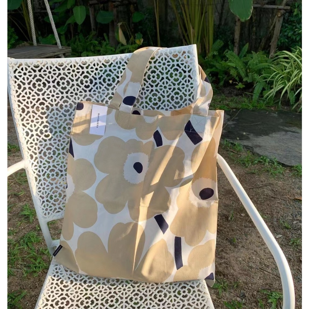 (จัดส่งวันนี้)New กระเป๋า marimekko Tote Bag กระเป๋าผ้าใบ
