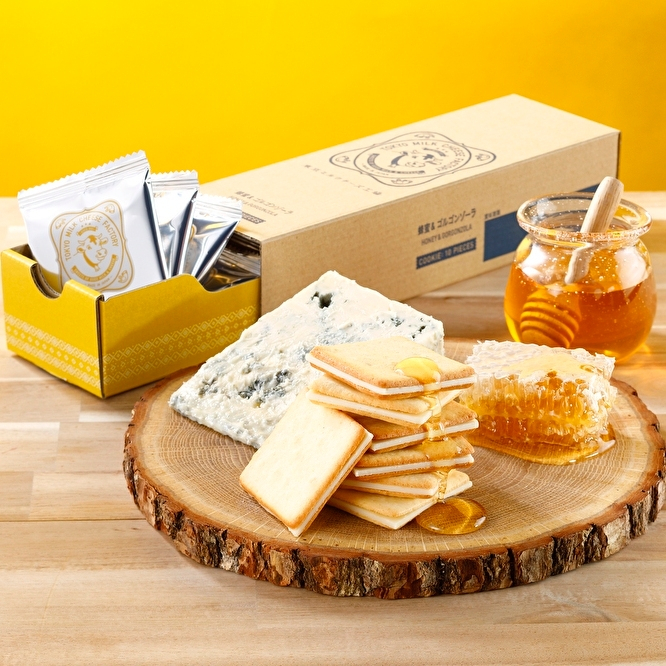 Honey & Gorgonzola Milk Cheese Cookies