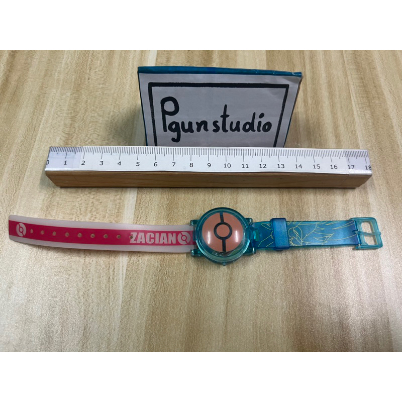 (ของแท้ : พร้อมส่ง) นาฬิกาข้อมือโปเกม่อน / Zacian