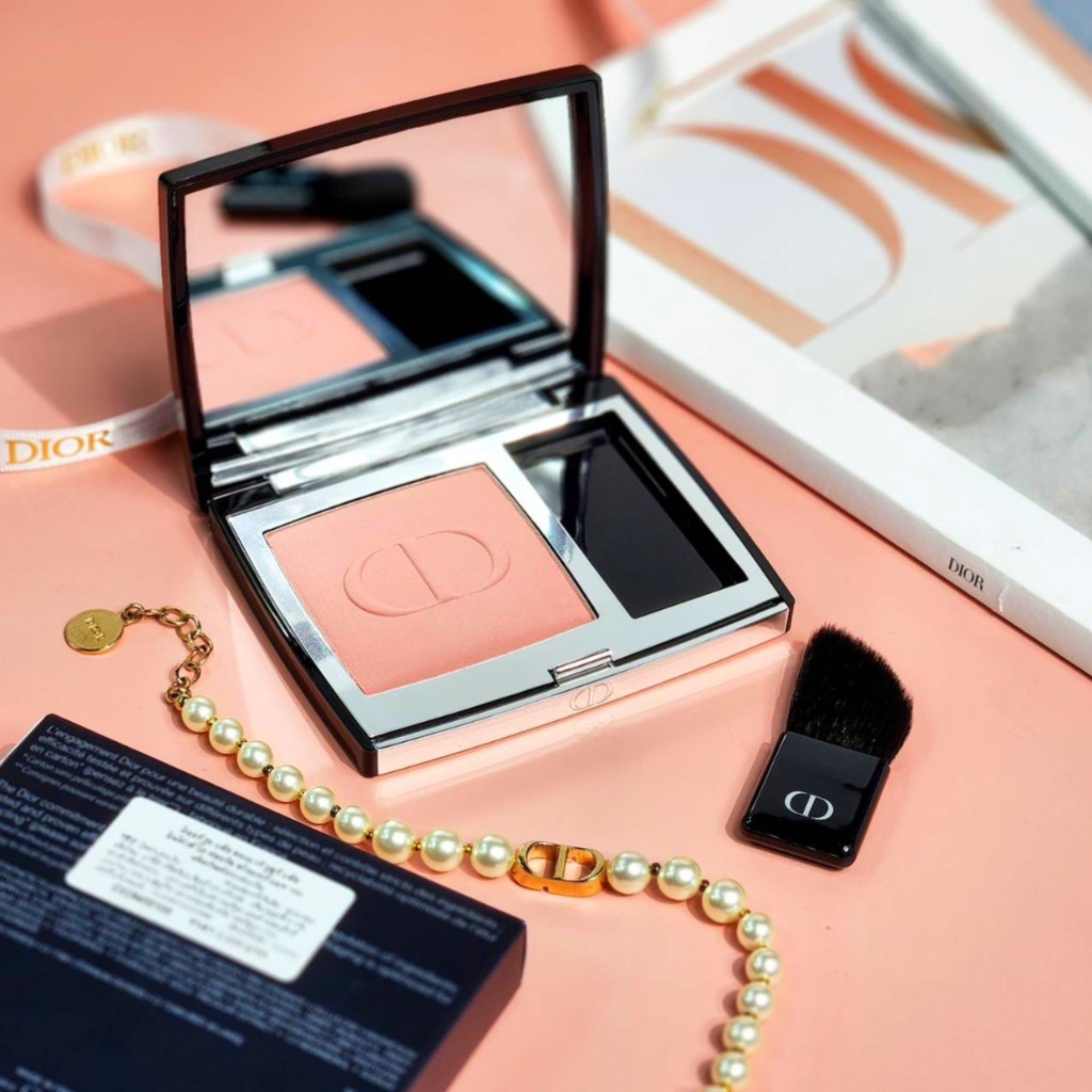 เหลือ 1,655 ฿ โค้ด [เก็บโค้ดหน้าร้าน]  🟩 พร้อมส่ง  DIOR Rouge Blush Cheek and Cheekbone Blush Long Wear มีถุงแบรนด์ให้ - รูปที่ 2