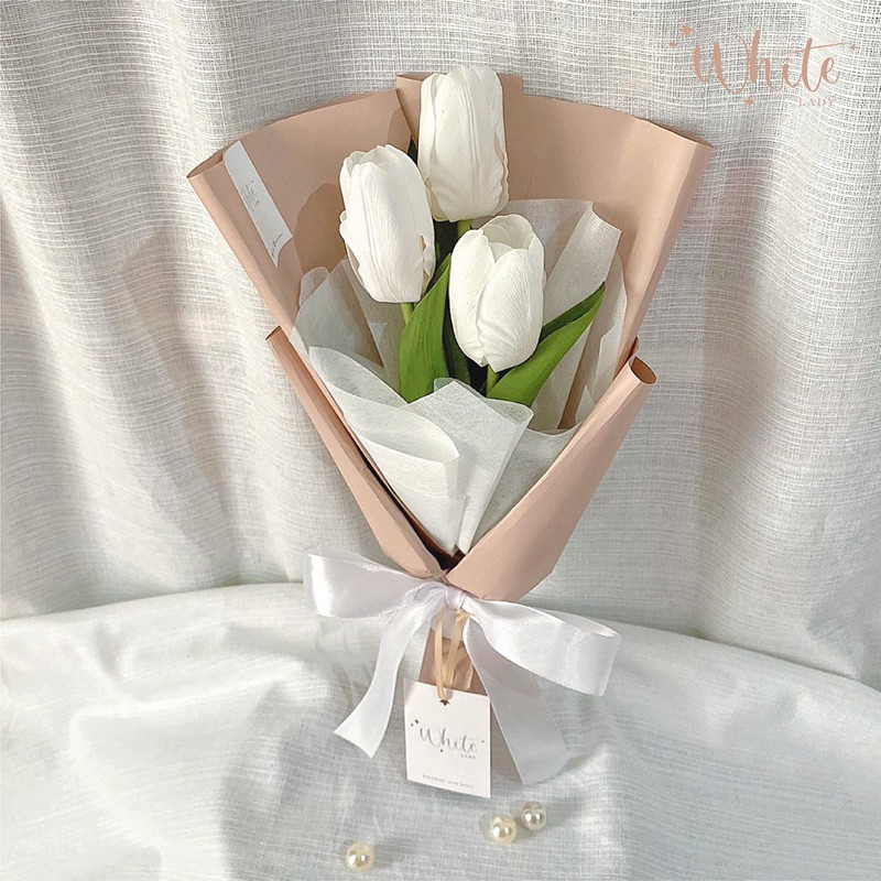 • 𝑻𝒖𝒍𝒊𝒑 𝑩𝒐𝒖𝒒𝒖𝒆𝒕 •🌷ช่อดอกทิวลิป🌷[ดอกไม้ประดิษฐ์เกรดพรีเมี่ยม]