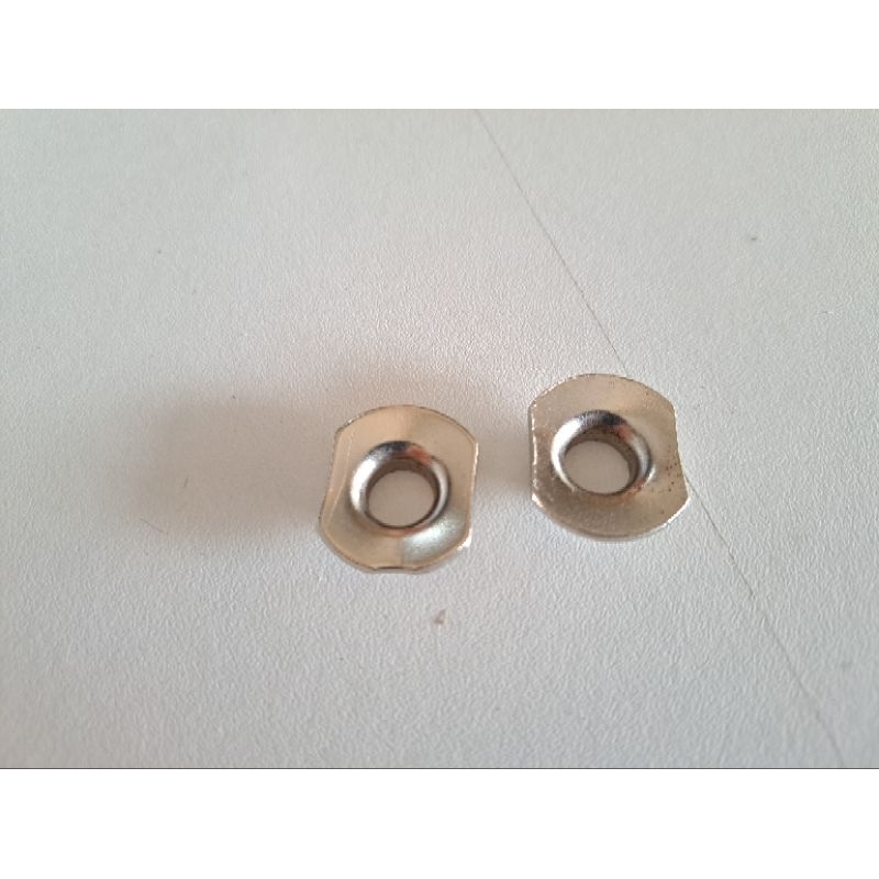 แหวนรองบังโคลนหน้า C100 c200 cm90 c65 c50