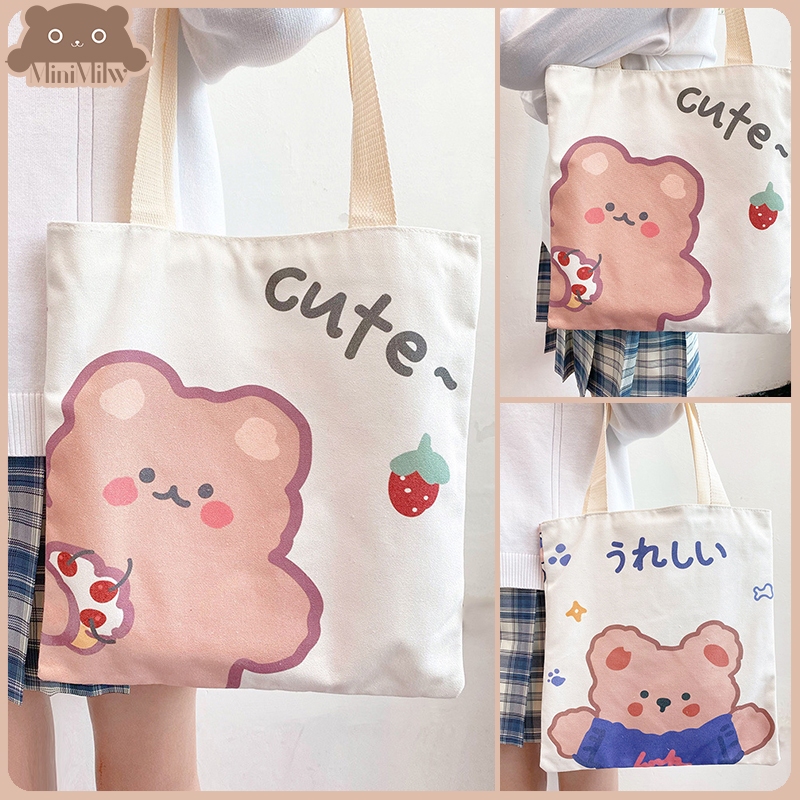 [พร้อมส่ง] กระเป๋าผ้าน่ารัก(ไม่มีซิป) มี 5 แบบ สกรีนตัวการ์ตูน ขนาด 33.5x35 ซม. ใส่ของได้เยอะ : MiniMilwʕ•ᴥ•ʔ
