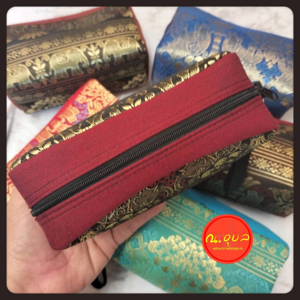 กระเป๋าถือใส่เครื่องสำอาง ทรงขนมปังมีสายคล้องมือ ขนาด 1 ใบ 📌 ย้ำนะคะ หน้า/หลังบางใบต่างกัน 📌 - รูปที่ 5