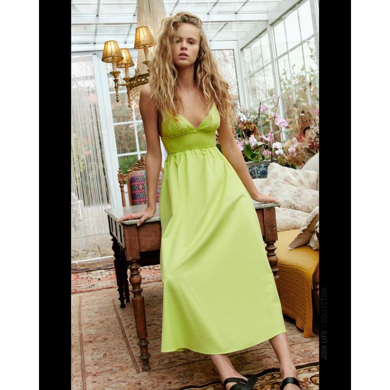 zara dress size xs 1,000.-