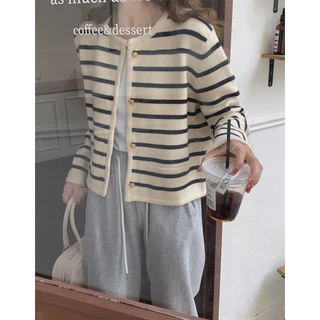 Cicishop(A1262)เสื้อไหมพรมแขนยาว คอกลม กระดุมด้านหน้า ดีเทลกระเป๋าหลอก สไตล์ฝรั่งเศส
