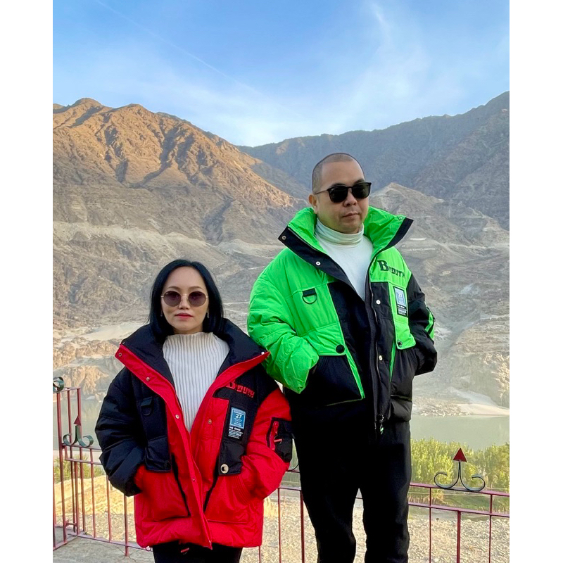 New! เสื้อกันหนาว 2024 winter coat เท่ห์มาก สไตล์ Oversize ถ่ายรูปสวย ใส่ได้ทั้งหญิงและชาย อก 48 พร้อมส่งในประเทศ