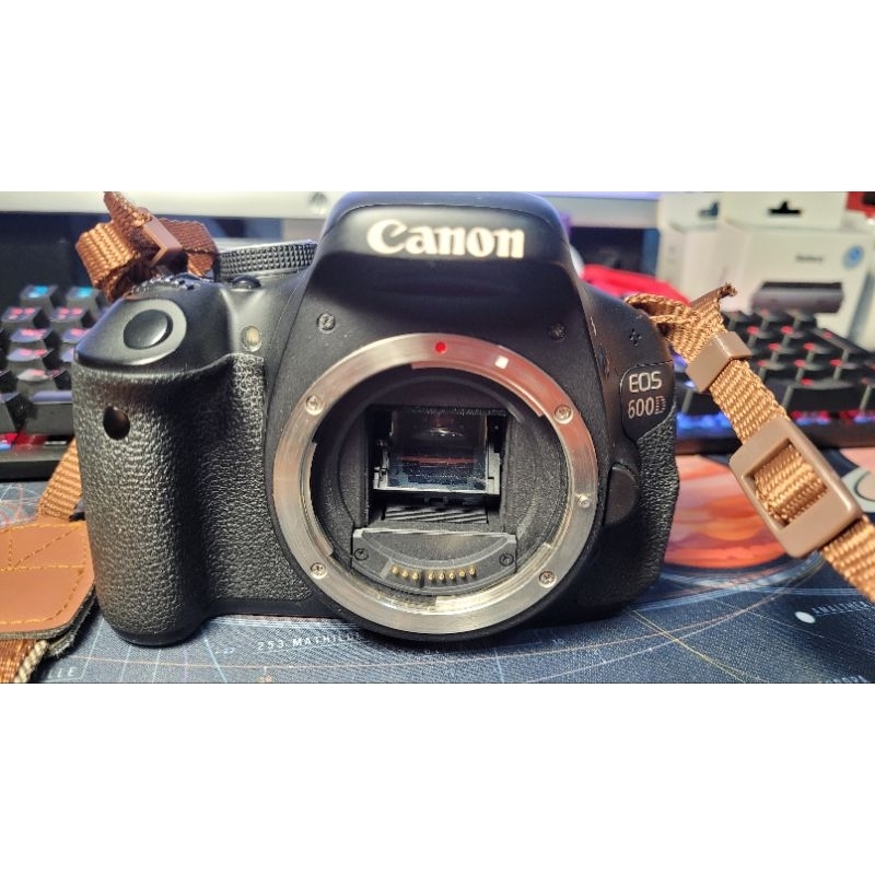 Canon EOS 600D BODYขายตามสภาพ (อายุกล้อง 12 ปี)