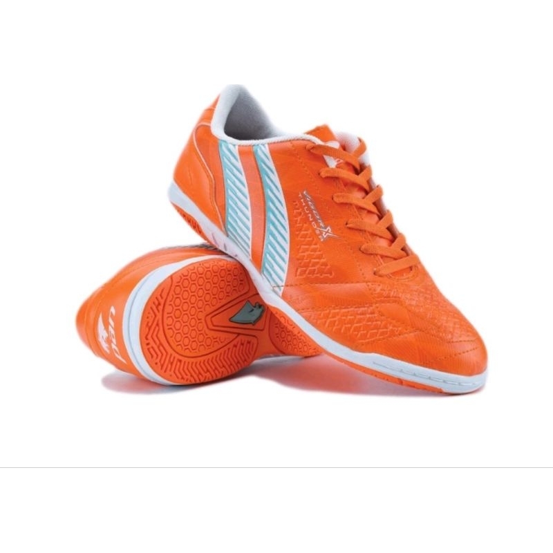 รองเท้าฟุตซอลpan vigor x thunder