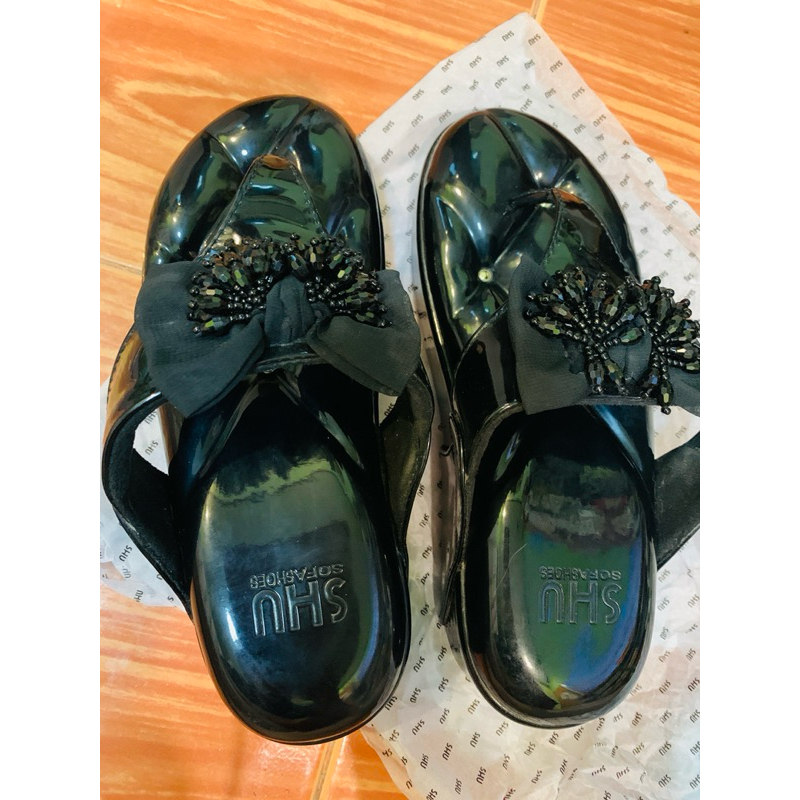 รองเท้าSHUBERRY สีดำเงา ไซส์37