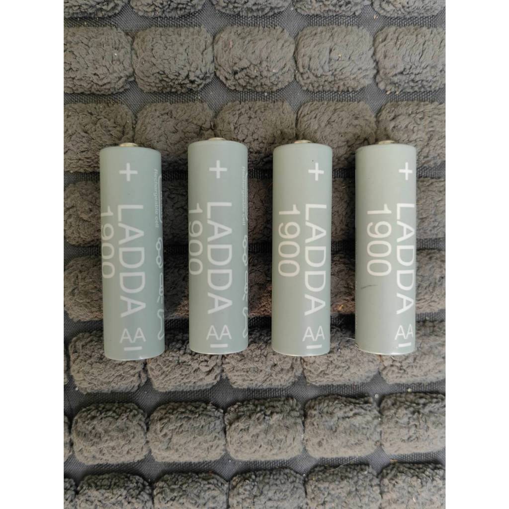 LADDA ลัดด้า แบตเตอรีชาร์จไฟได้, HR03 AAA/ AA 1.2V และ STENKOL สเตียนโคล ที่ชาร์จแบตเตอรี