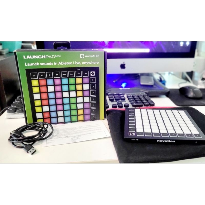 Novation Launchpad Mini MK3 (สินค้ามือ2)